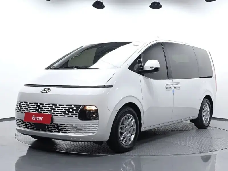 2022 Hyundai Staria с пробегом 98 469 км
