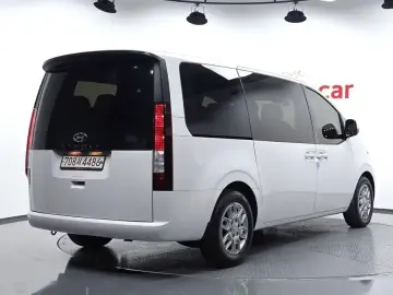 2022 Hyundai Staria с пробегом 98 469 км