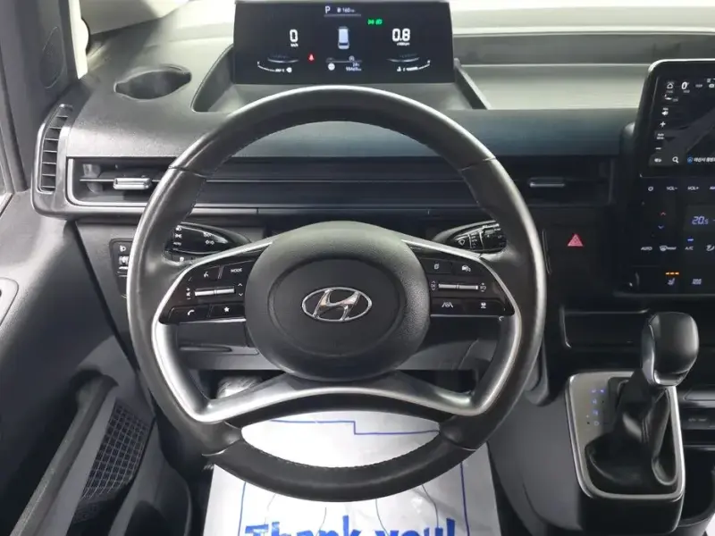 2022 Hyundai Staria с пробегом 98 469 км