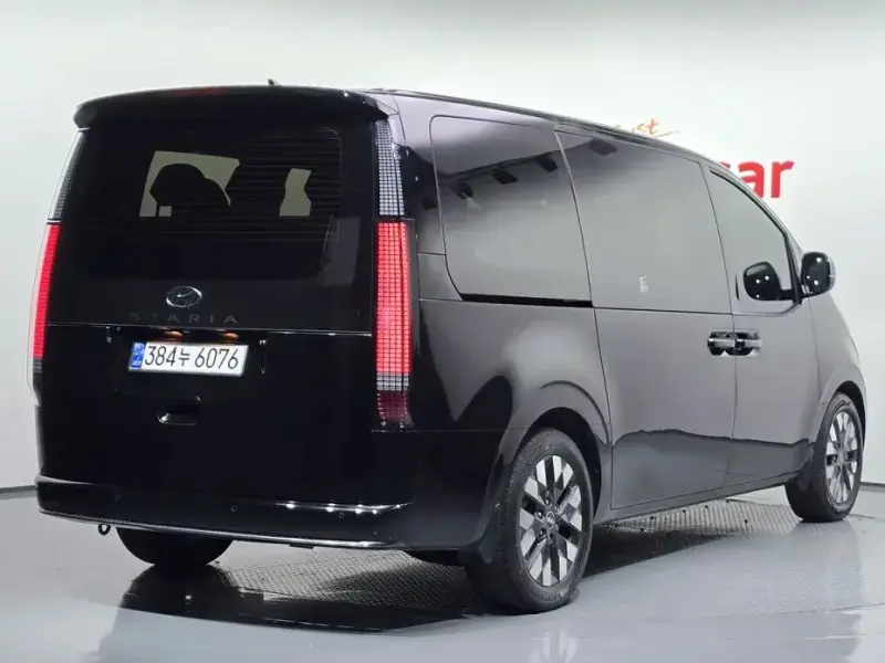 2022 Hyundai Staria с пробегом 98 381 км