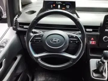 2021 Hyundai Staria с пробегом 98 630 км