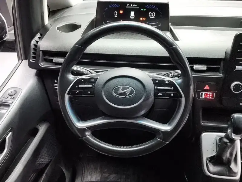 2021 Hyundai Staria с пробегом 98 630 км