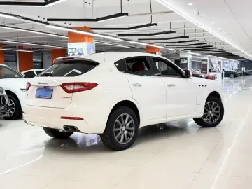 2019 Maserati Levante с пробегом 99 000 км
