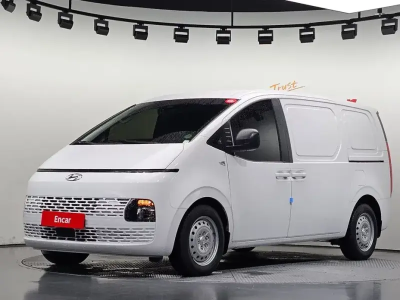 2022 Hyundai Staria с пробегом 36 272 км