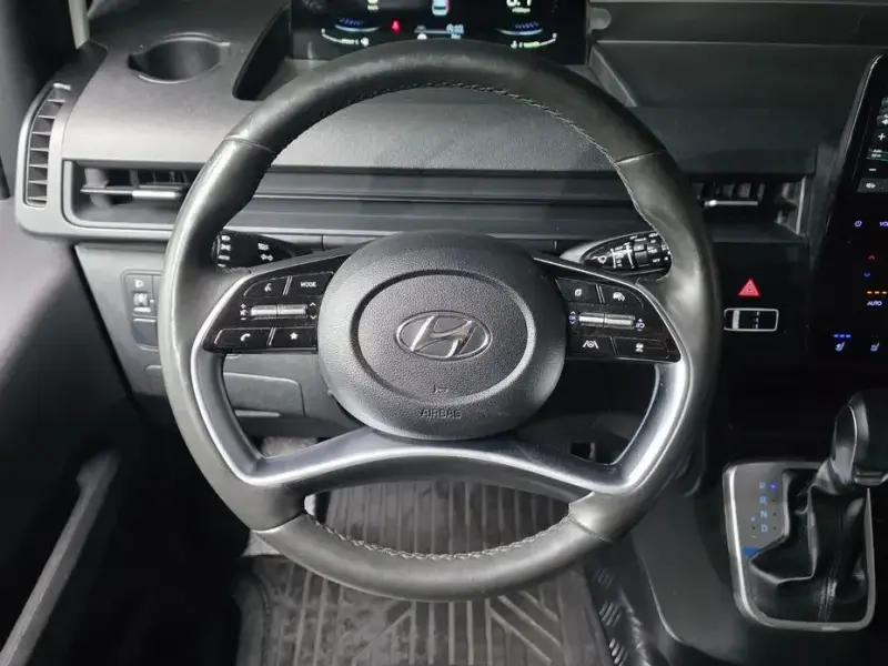 2022 Hyundai Staria с пробегом 97 000 км