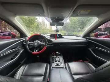 2022 Mazda CX-30 с пробегом 56 000 км