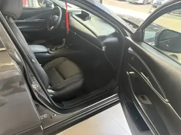 2021 Mazda CX-30 с пробегом 70 000 км