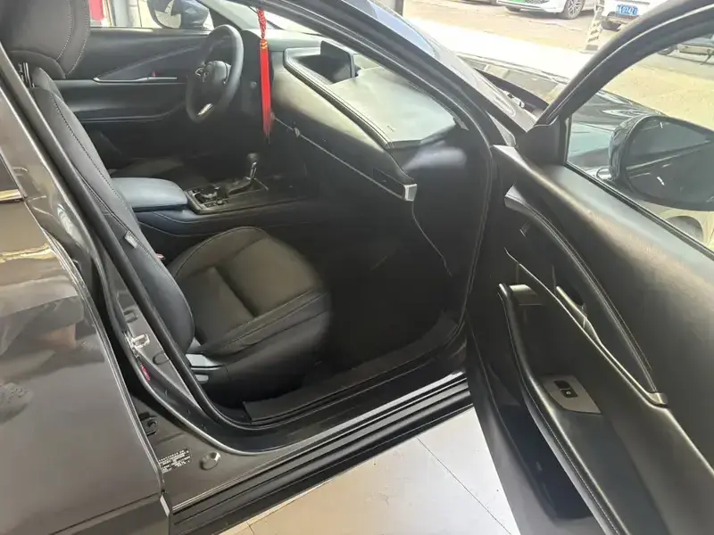 2021 Mazda CX-30 с пробегом 70 000 км