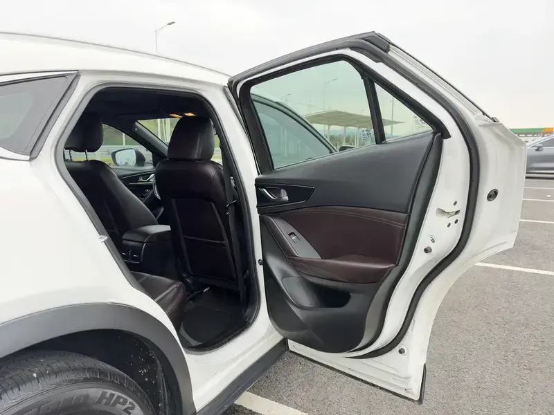 2020 Mazda CX-4 с пробегом 67 000 км