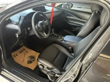 2021 Mazda CX-30 с пробегом 70 000 км