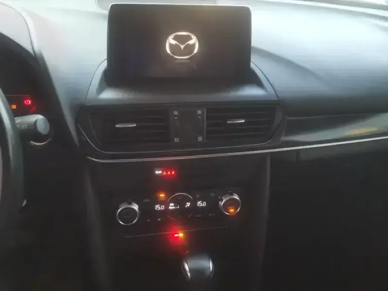 2020 Mazda CX-4 с пробегом 90 000 км