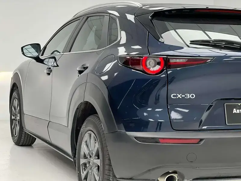2021 Mazda CX-30 с пробегом 8 000 км