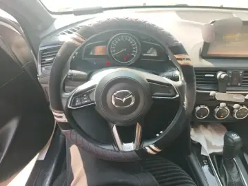 2020 Mazda CX-4 с пробегом 32 000 км