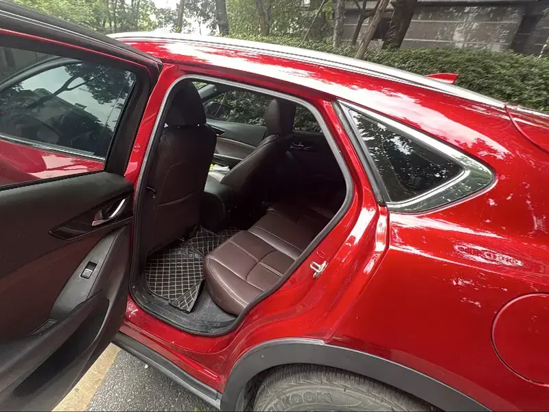 2021 Mazda CX-4 с пробегом 32 300 км