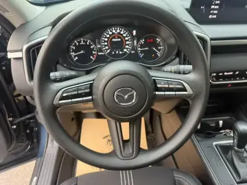 2023 Mazda CX-50 с пробегом 12 800 км