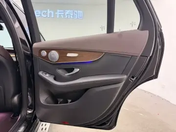 2020 Mercedes-Benz GLC с пробегом 61 100 км