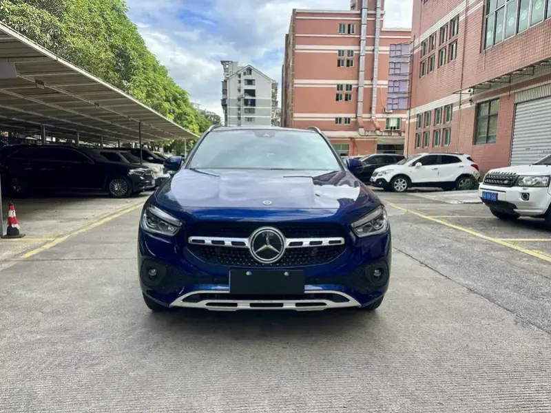 2023 Mercedes-Benz GLA с пробегом 30 000 км
