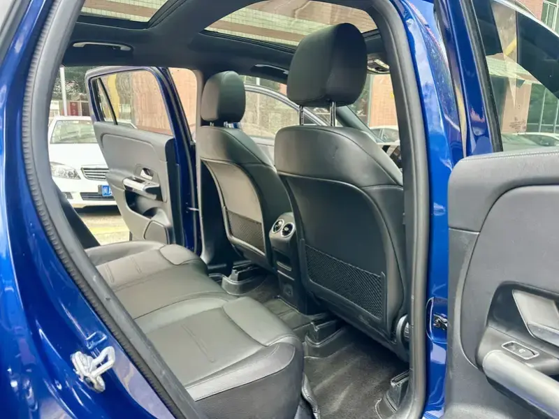 2023 Mercedes-Benz GLA с пробегом 30 000 км