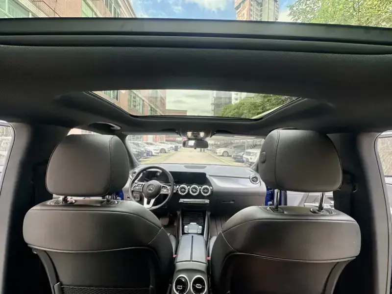 2023 Mercedes-Benz GLA с пробегом 30 000 км