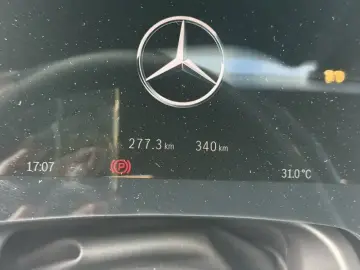 2025 Mercedes-Benz EQS SUV с пробегом 300 км