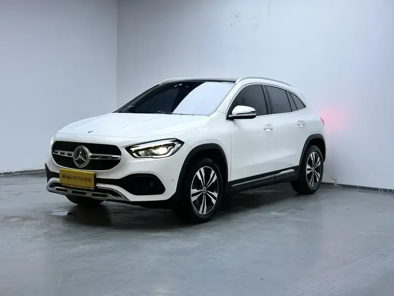 2023 Mercedes-Benz GLA с пробегом 70 500 км