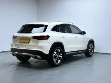 2023 Mercedes-Benz GLA с пробегом 70 500 км