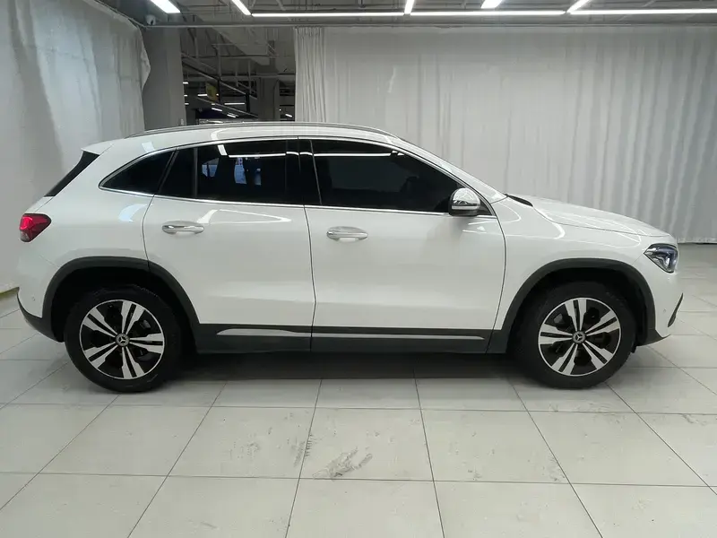 2020 Mercedes-Benz GLA с пробегом 65 000 км