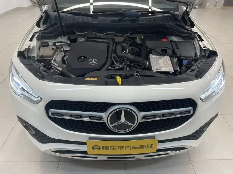 2020 Mercedes-Benz GLA с пробегом 65 000 км