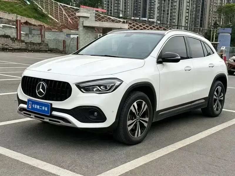 2020 Mercedes-Benz GLA с пробегом 61 000 км