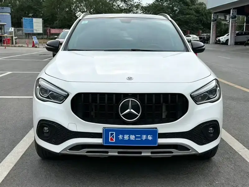 2020 Mercedes-Benz GLA с пробегом 61 000 км