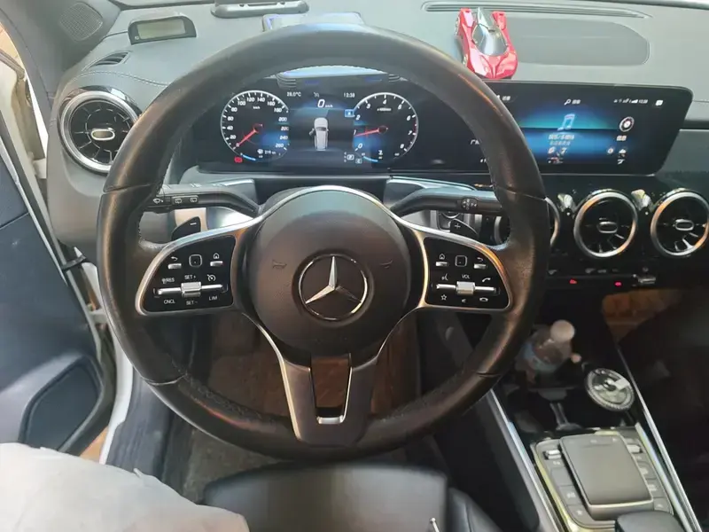 2022 Mercedes-Benz GLB с пробегом 48 200 км