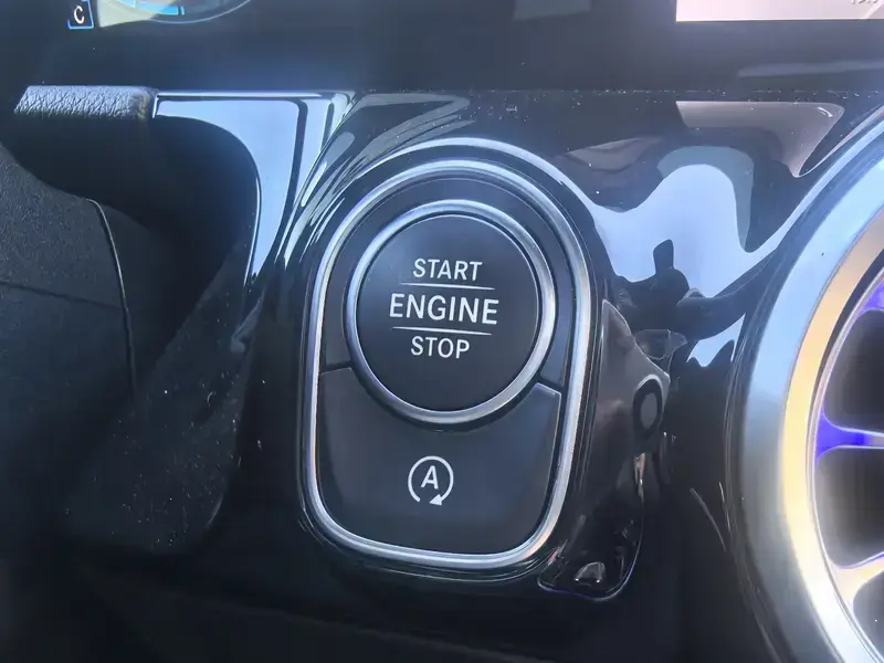 2022 Mercedes-Benz GLA с пробегом 27 000 км