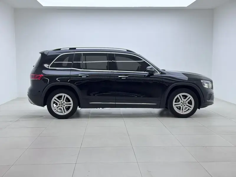 2021 Mercedes-Benz GLB с пробегом 47 100 км