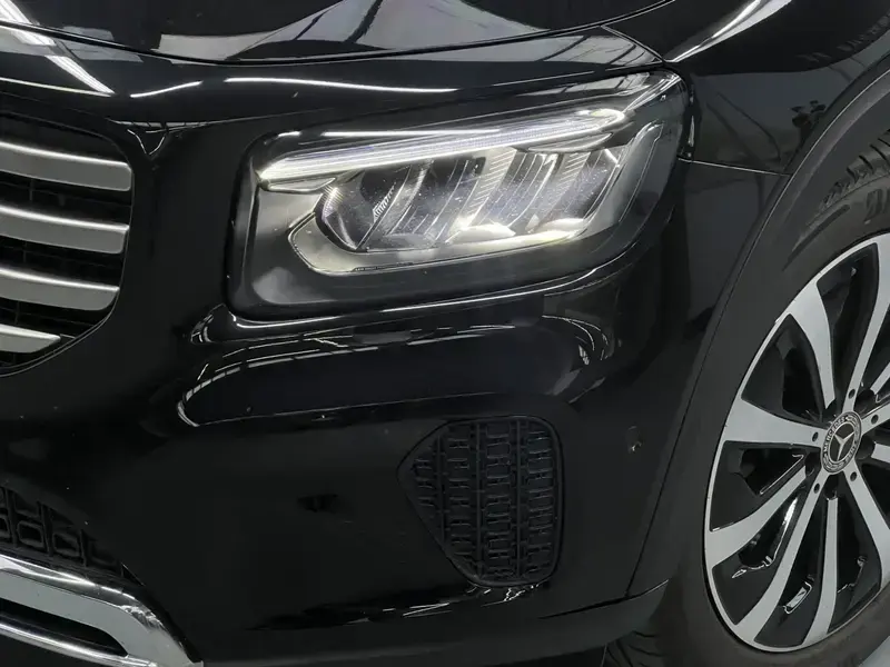 2025 Mercedes-Benz GLB с пробегом 15 000 км