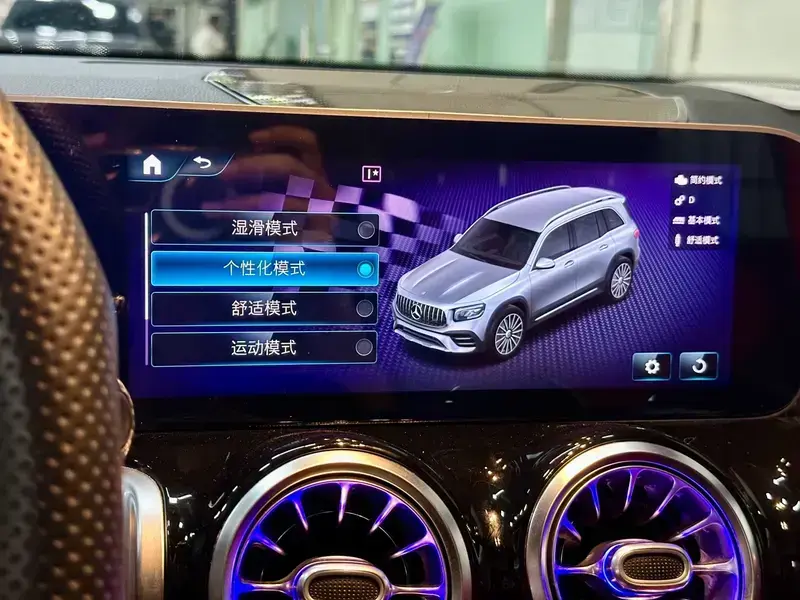 2021 Mercedes-Benz GLB AMG с пробегом 48 000 км