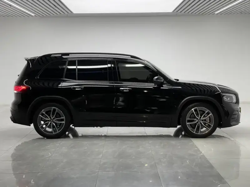 2021 Mercedes-Benz GLB AMG с пробегом 36 100 км