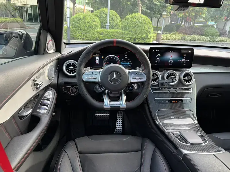 2020 Mercedes-Benz GLC AMG с пробегом 90 000 км