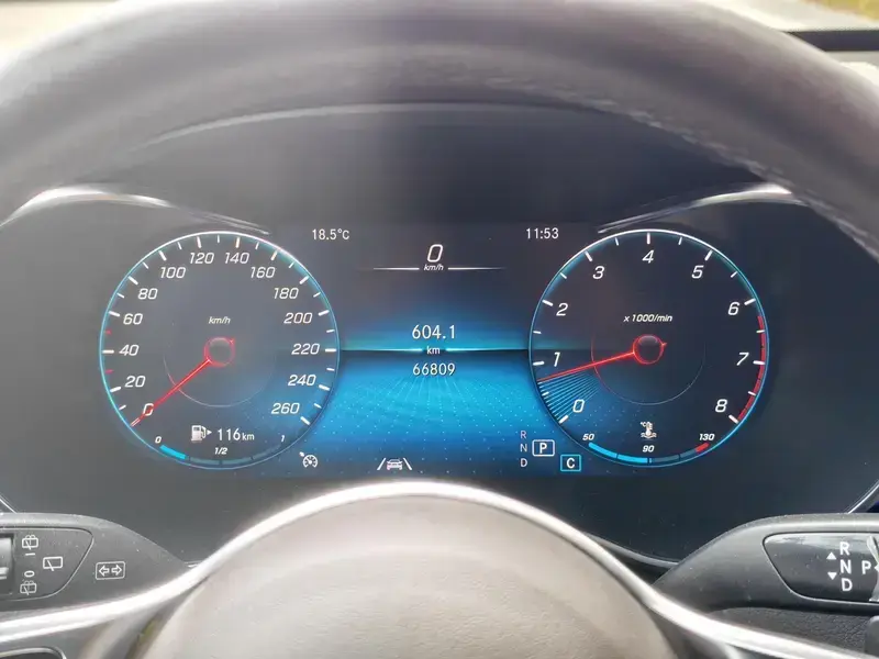 2020 Mercedes-Benz GLC с пробегом 66 800 км