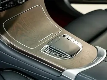 2022 Mercedes-Benz GLC с пробегом 25 500 км