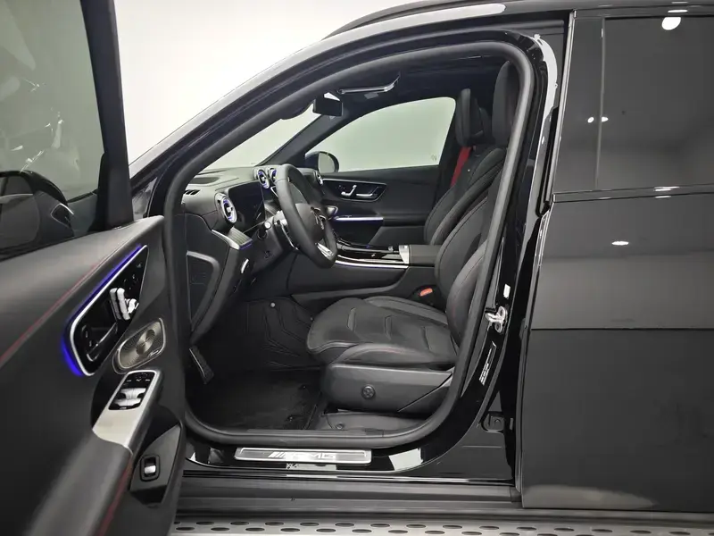 2024 Mercedes-Benz GLC AMG с пробегом 6 400 км