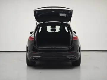 2024 Mercedes-Benz GLC AMG с пробегом 6 400 км
