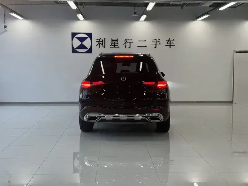 2024 Mercedes-Benz GLC с пробегом 14 000 км