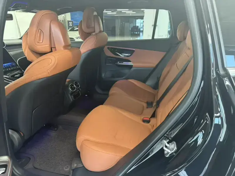 2024 Mercedes-Benz GLC с пробегом 14 000 км