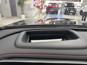 2025 Mercedes-Benz GLC AMG с пробегом 11 000 км