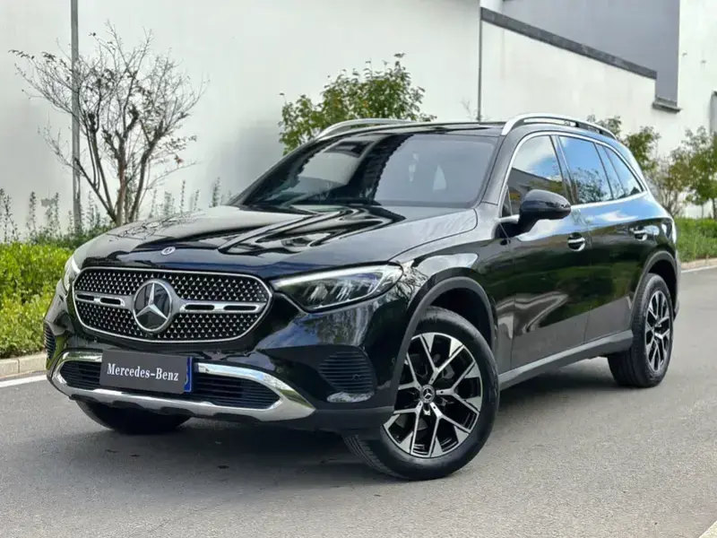 2024 Mercedes-Benz GLC с пробегом 44 000 км