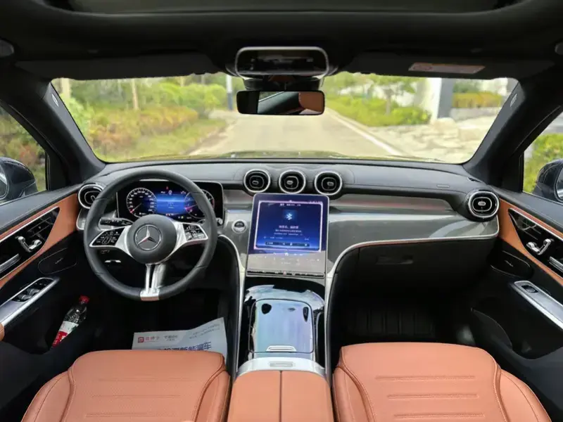 2024 Mercedes-Benz GLC с пробегом 44 000 км