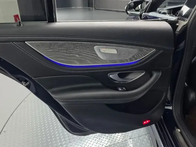2021 Mercedes-Benz CLS с пробегом 86 677 км