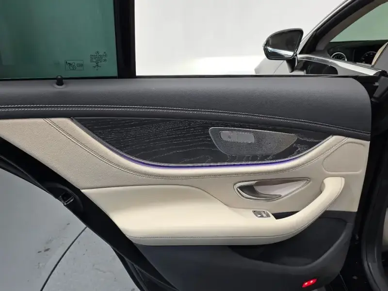 2022 Mercedes-Benz CLS с пробегом 100 750 км