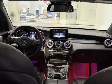 2019 Mercedes-Benz GLC с пробегом 86 000 км