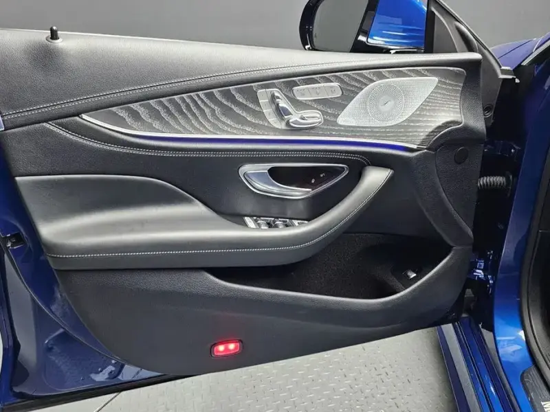 2022 Mercedes-Benz CLS с пробегом 32 201 км